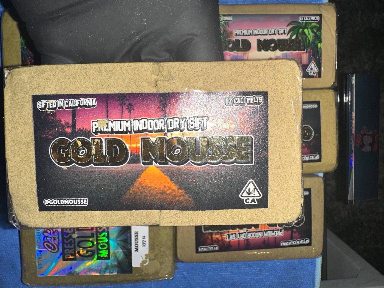 gold mousse.jpg gold mousse.jpg